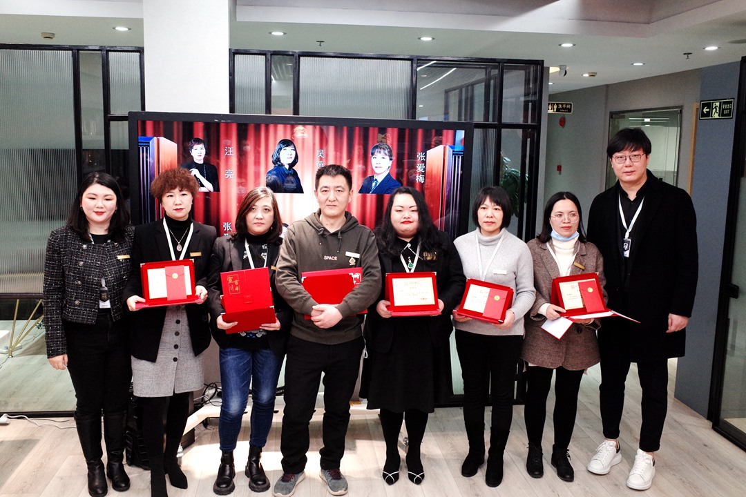 d5e9dfe7102ffe9bd12a1d97e5f7627d.JPG 汇赢国际 19fed